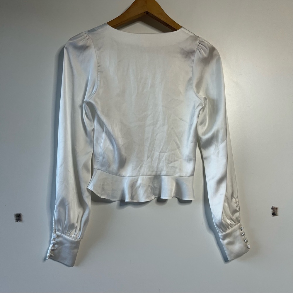 For Love and lemons Isabella ivory satin ruched long sleeve top - Picture 8 of 8